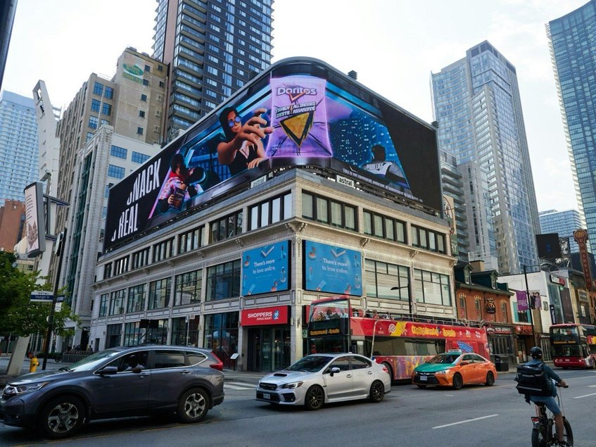 Digital Out-of-Home OOH example